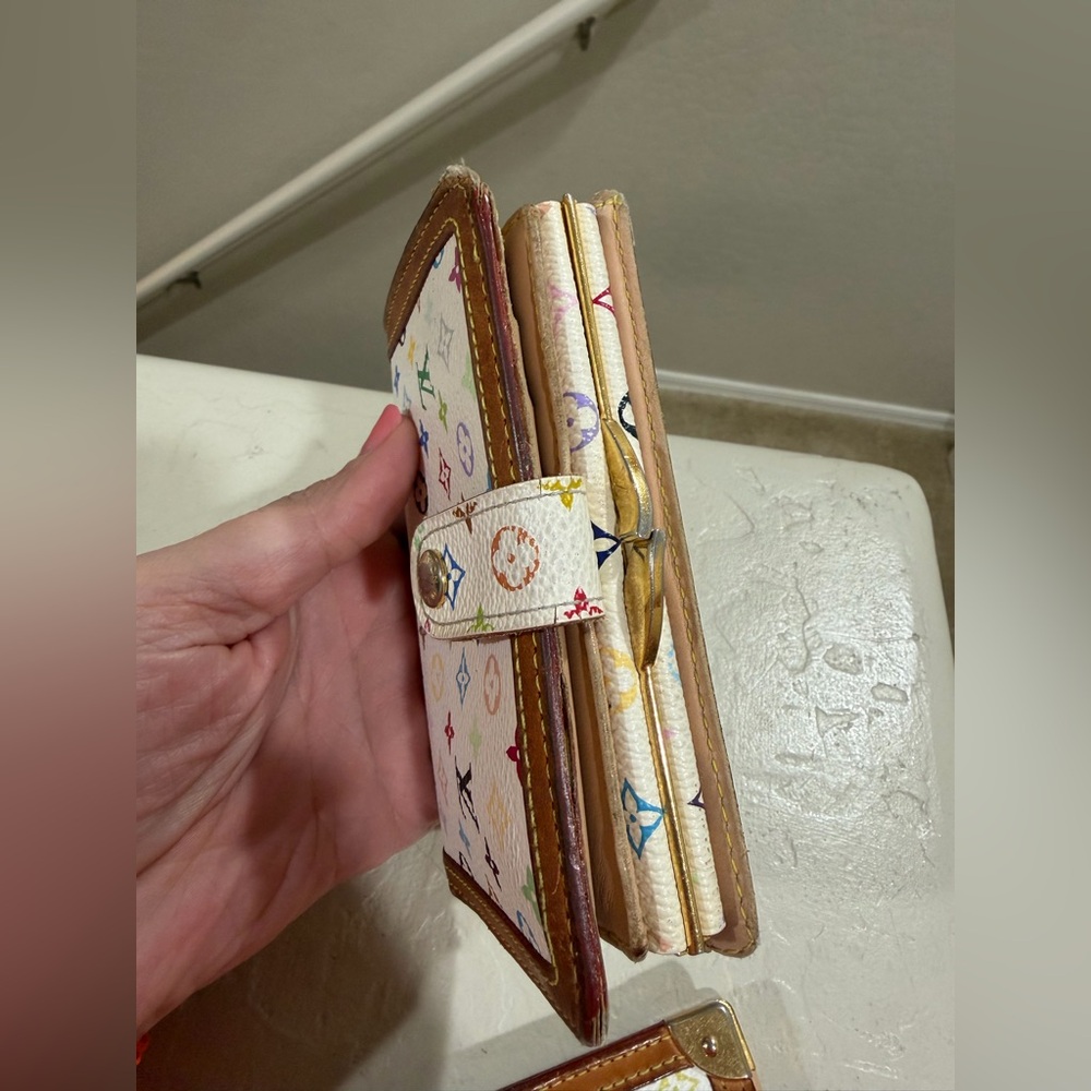 Louis Vuitton x Takashi Murakami Wallet - Picture 3 of 6